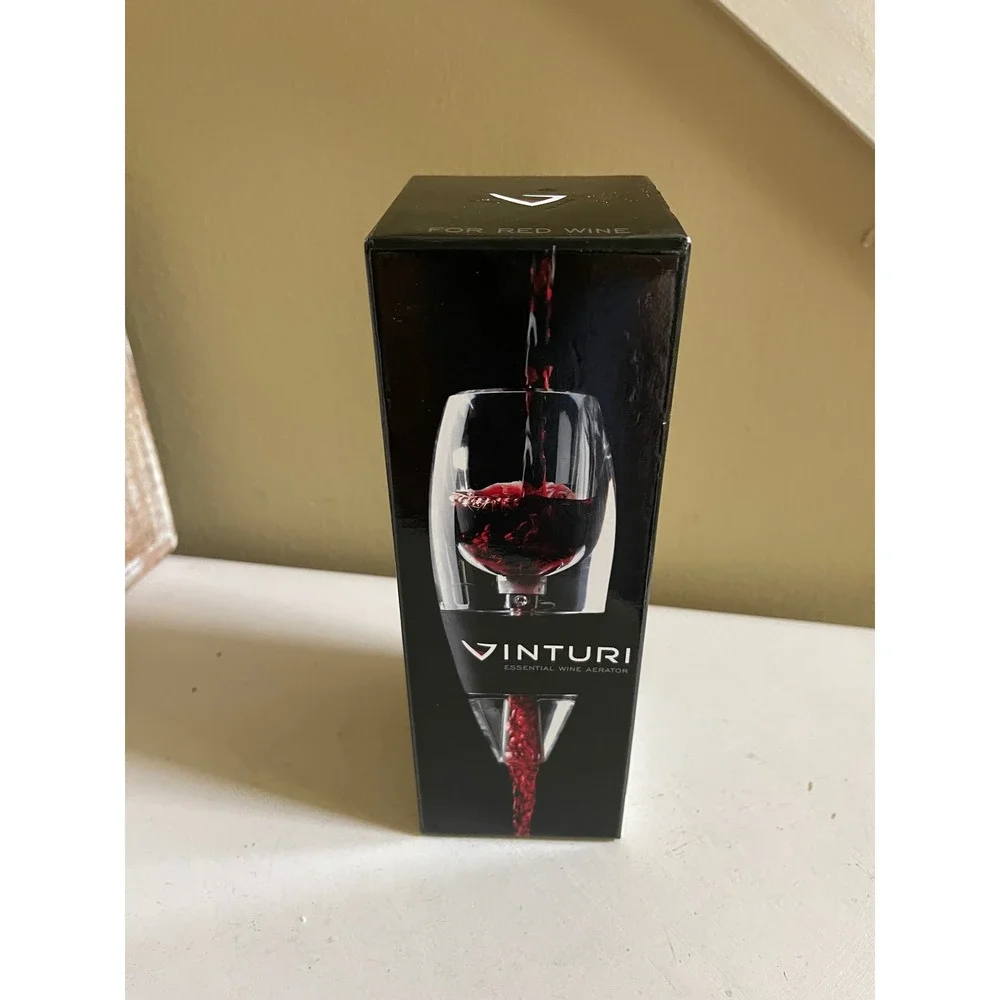 Vinturi Essential Red Wine Aerator with No-Drip Stand and Filter Screen Black